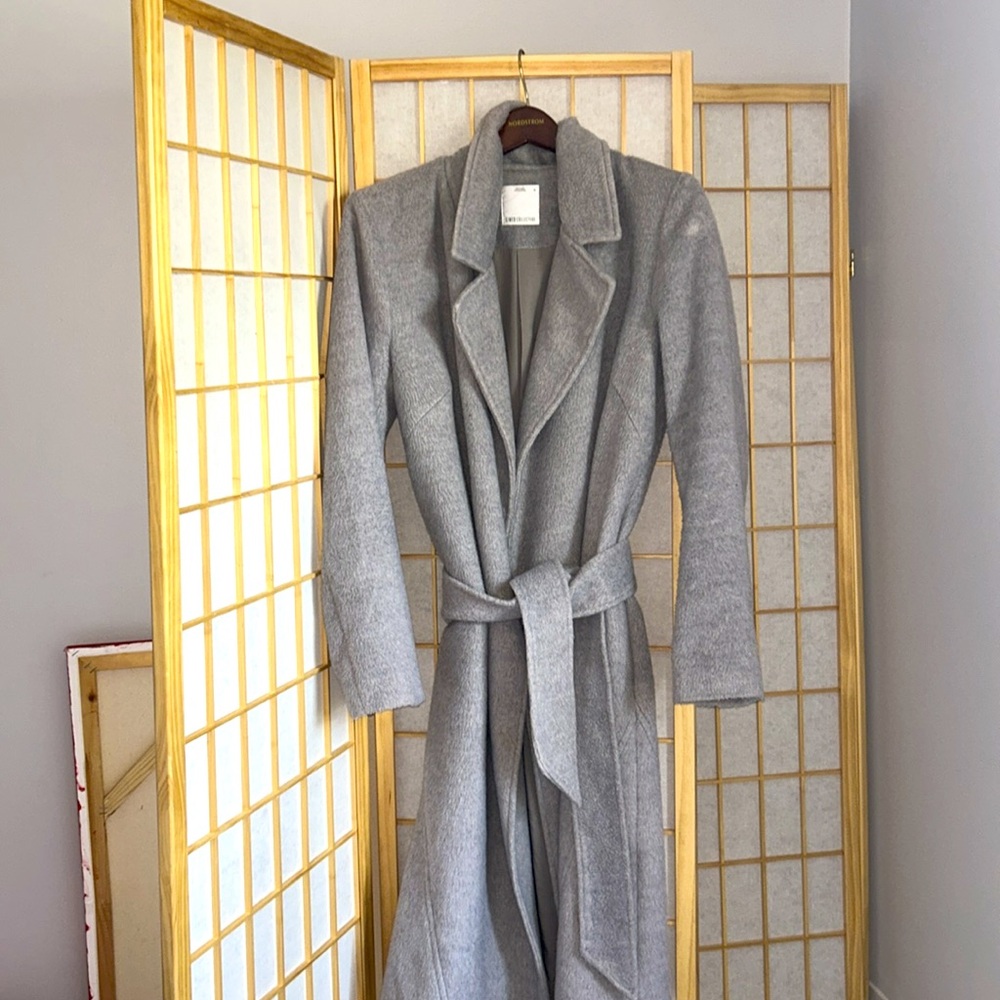 Women's Gray Coat with Belt- Came with Natural Discoloration.